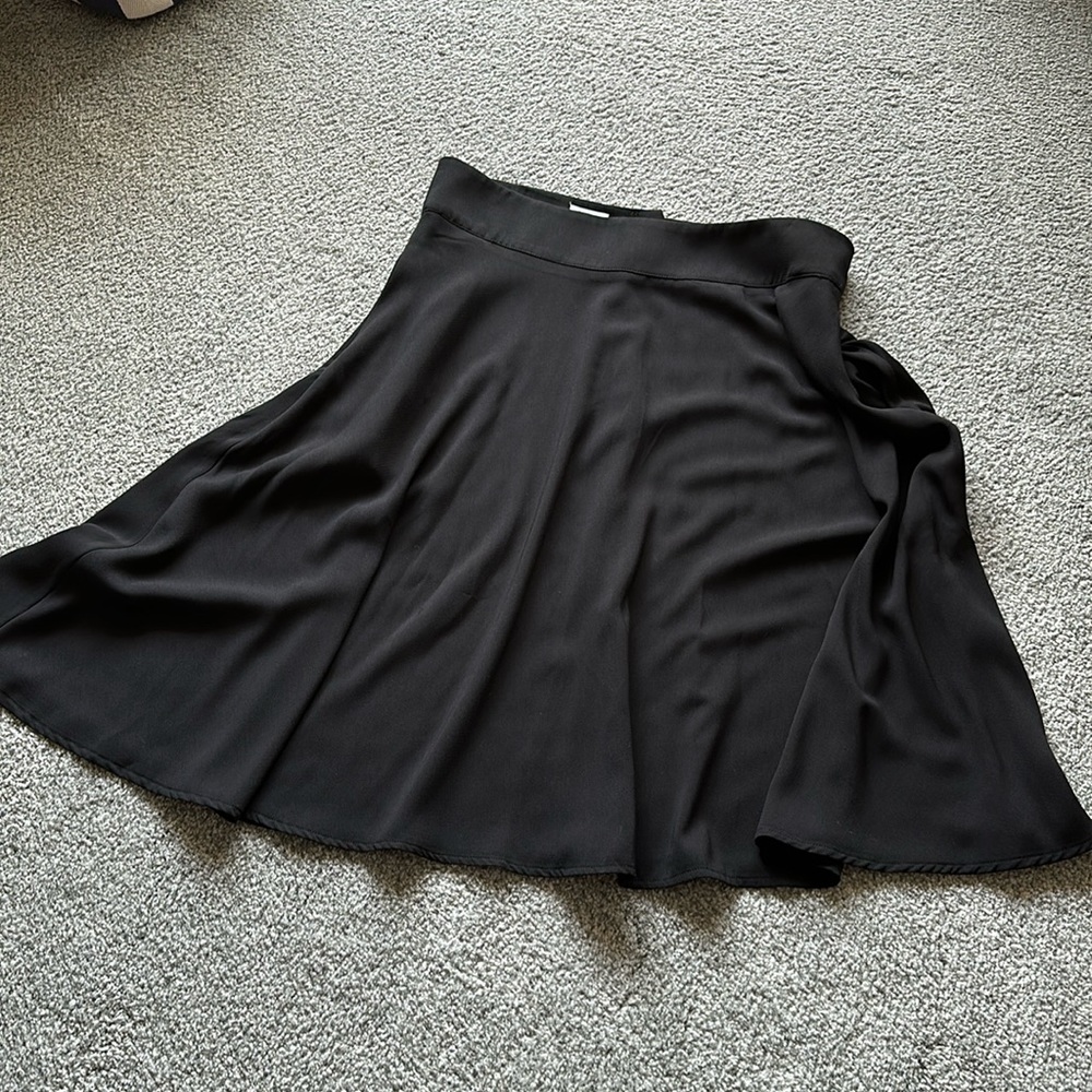 Black circle skirt midi length
